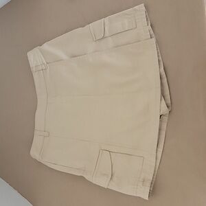 Boston Proper, Size 2 Khaki Skort, EUC